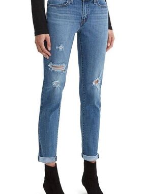 Levi's Women's Distressed Boyfriend Jeans